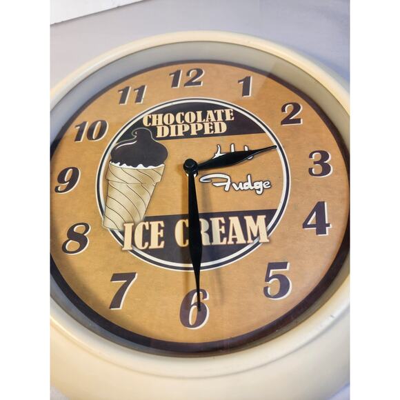 VTG 60s ICE CREAM Metal Wall Clock Hot Fudge Soda Fountain Diner Kitchen Non Wo - Picture 4 of 6